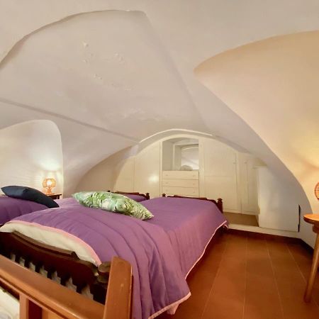 Holidaycasa Romano - Vacanza Nel Cuore Di Sperlonga Zewnętrze zdjęcie