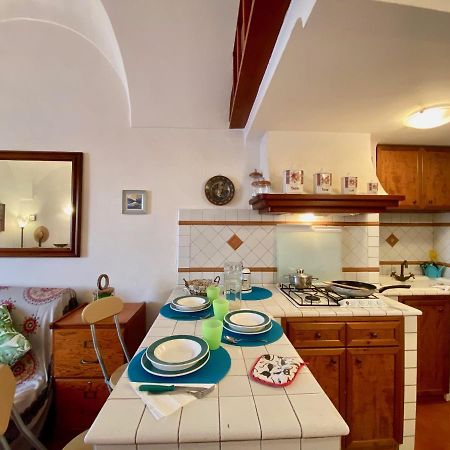 Holidaycasa Romano - Vacanza Nel Cuore Di Sperlonga Zewnętrze zdjęcie