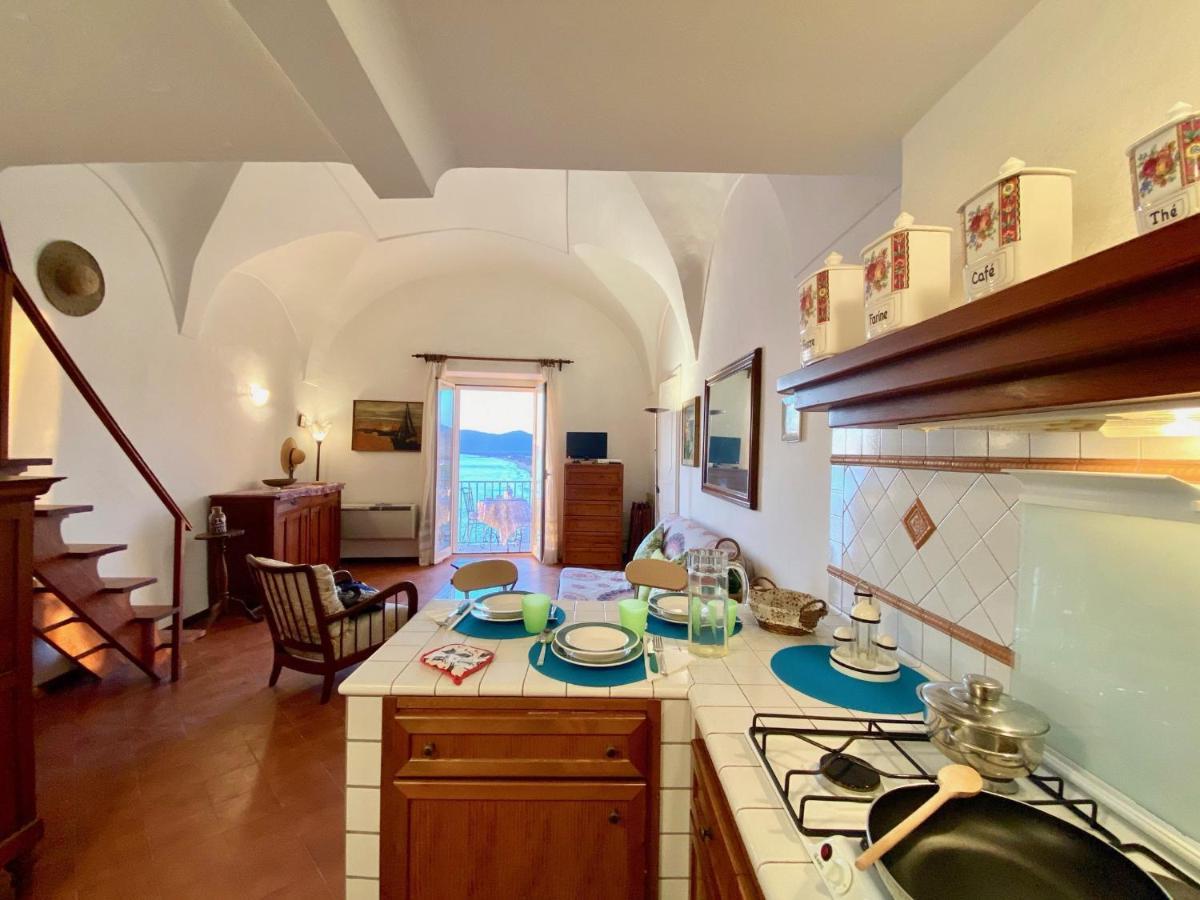 Holidaycasa Romano - Vacanza Nel Cuore Di Sperlonga Zewnętrze zdjęcie
