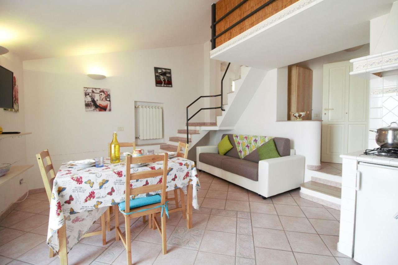 Holidaycasa Romano - Vacanza Nel Cuore Di Sperlonga Zewnętrze zdjęcie